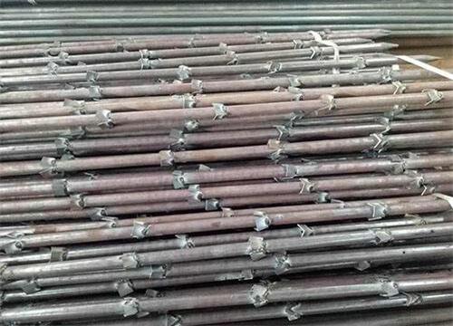 会文镇隧道钢花管